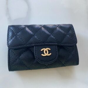 Black Caviar Quilted Card Pocket with Gold CC